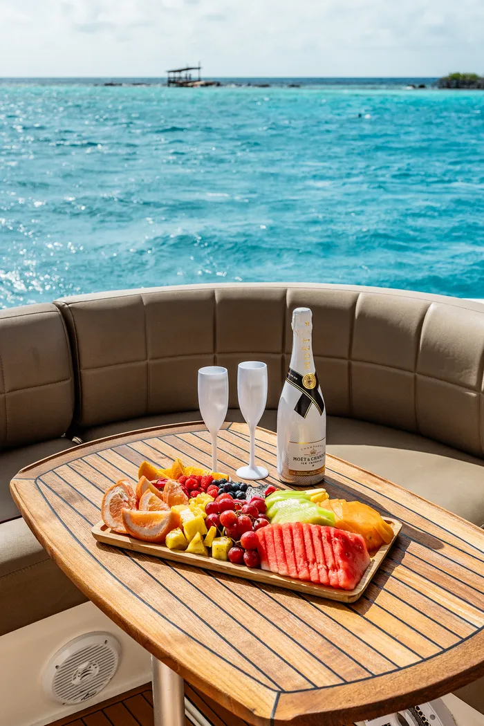 Moët & Tropical Fruit on the Caribbean