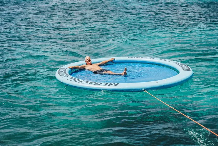 Floating on the Sunchill Lounge